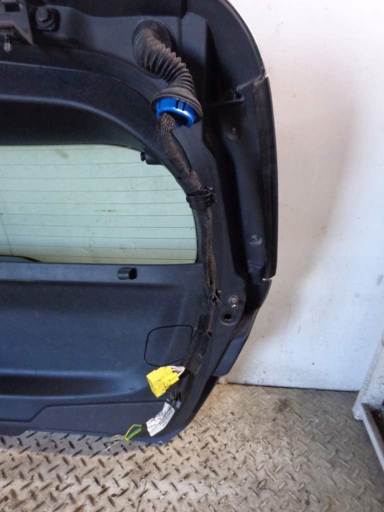 Peugeot 308 t9 кришка багажника багажника код лакофарбового покриття : kcac Доставка