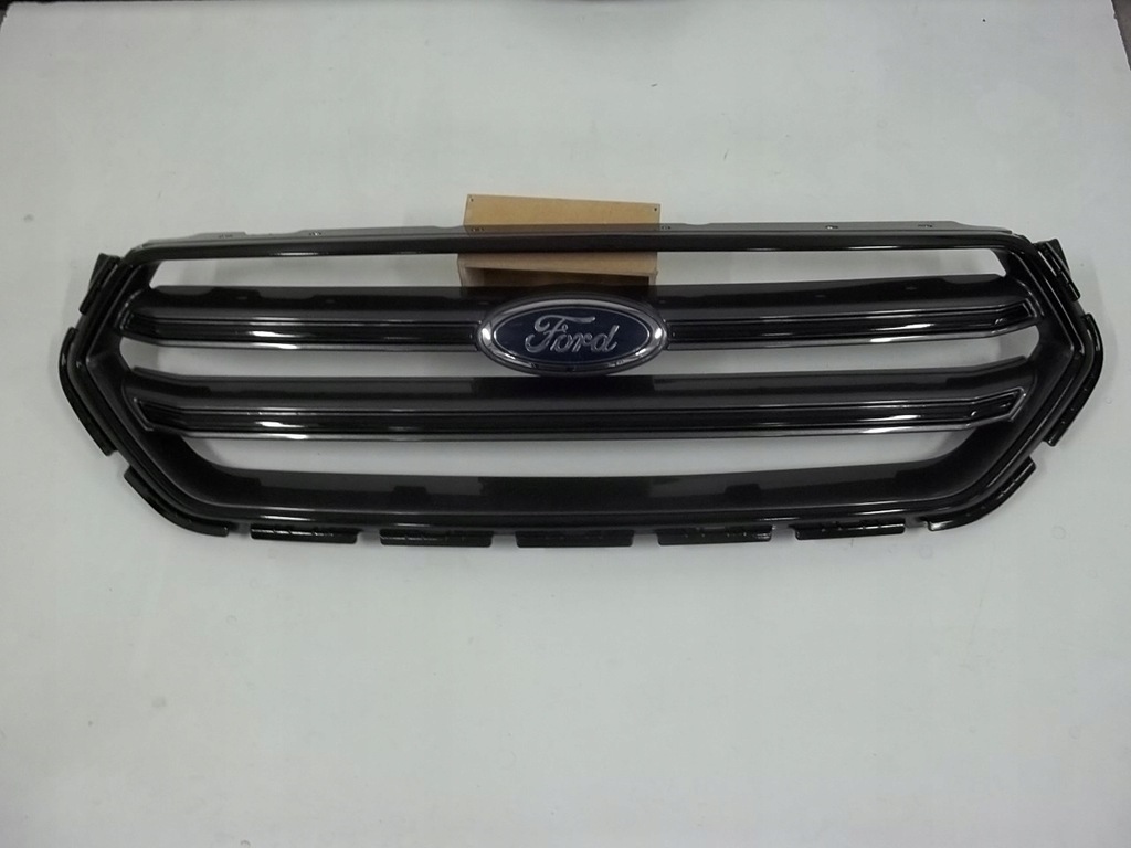 фото №1, Решітка радіатора, решітка радіатора ford kuga 16-