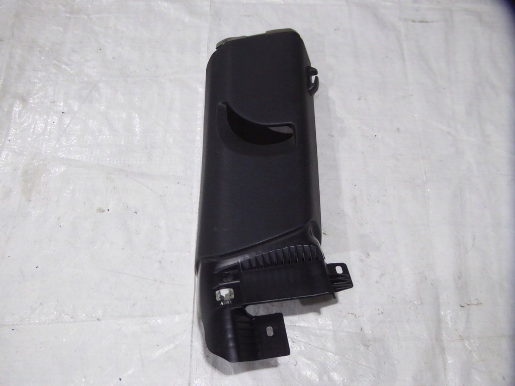 фото №1, Захист стійка середнього права vw scirocco 1k8