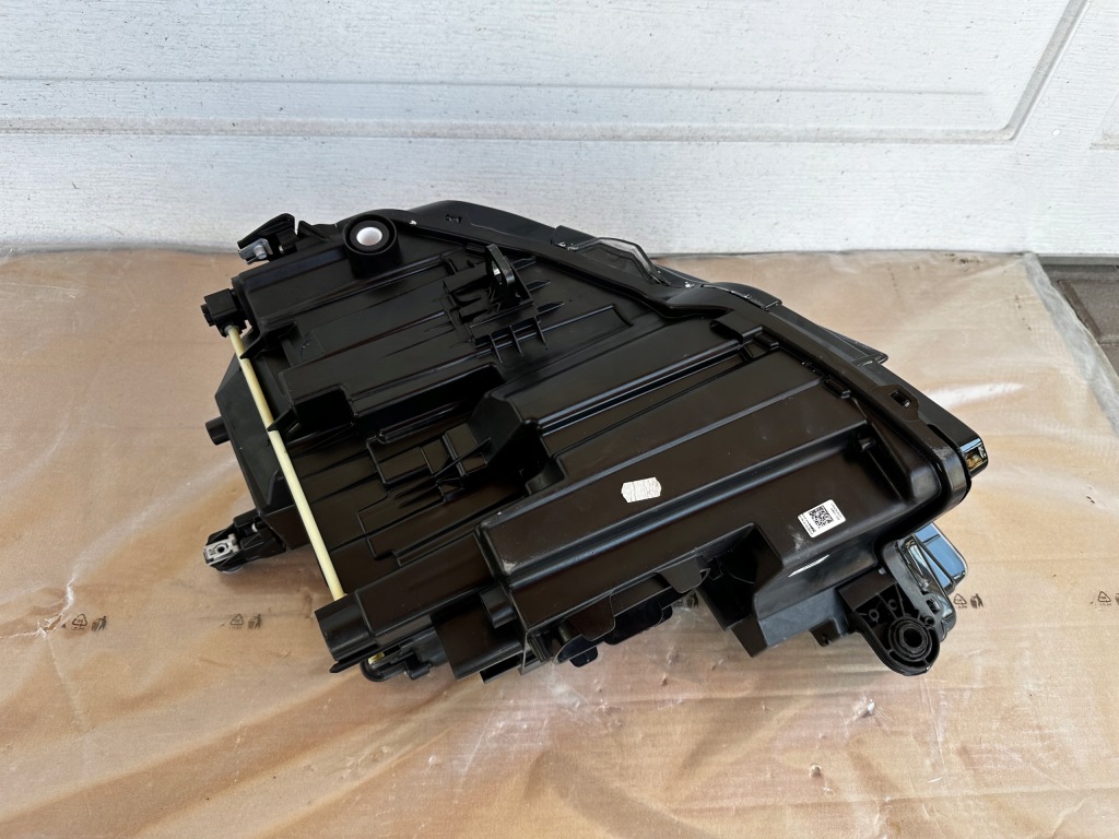 фото №10, Audi q4 e-tron 89a 2021- лампа full led права оригінал ladna eu