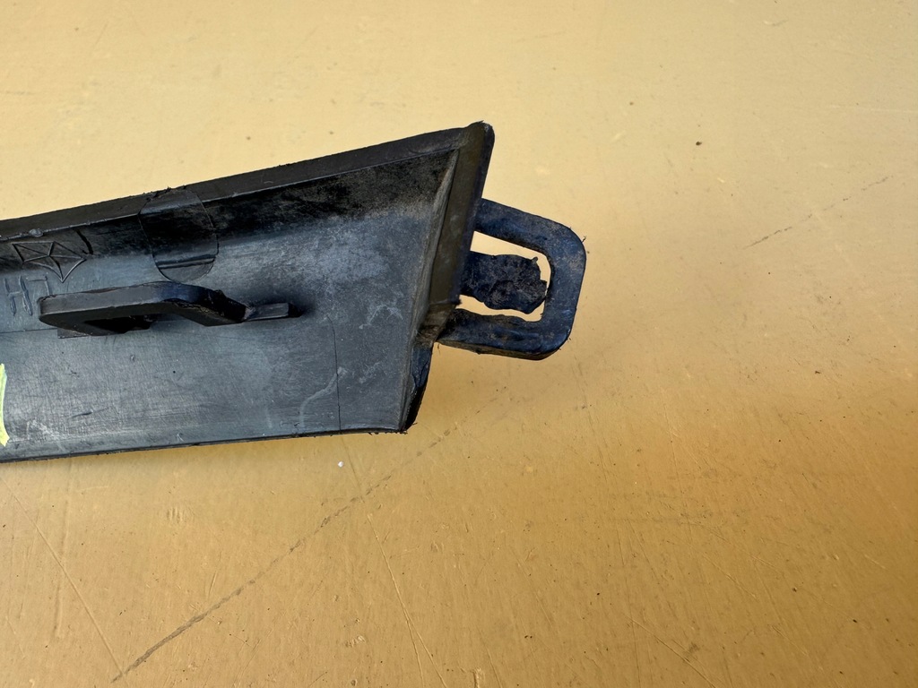 фото №13, Dodge ram 19r- молдинг бампера левая задняя левый задняя 68337870ab