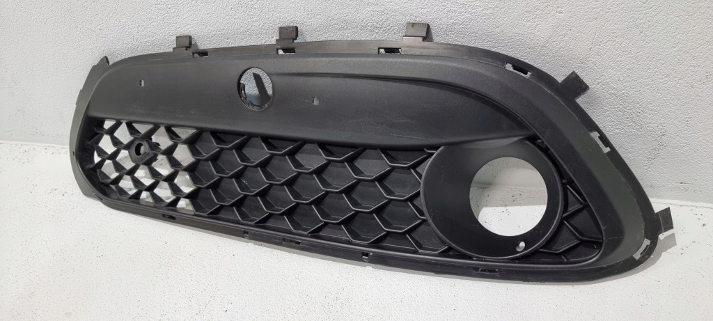 фото №3, Решітка бампера ліва alfa romeo stelvio 16-21