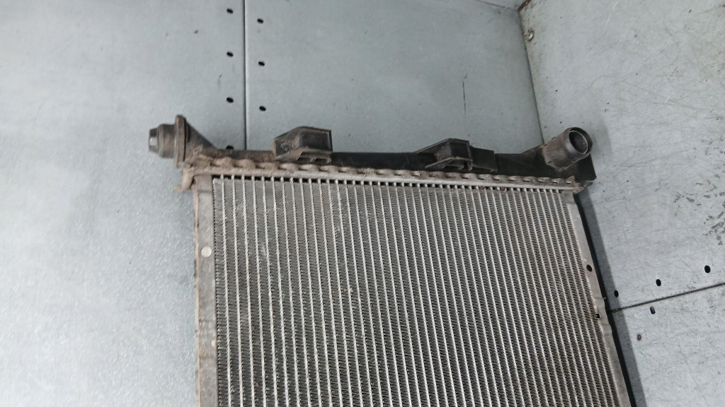 Радиатор воды mercedes benz a-klasa w 168 1.7cdi 97-01r 1685001702 Оригинал