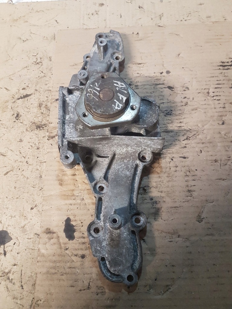 Купить Насос воды alfa romeo 166