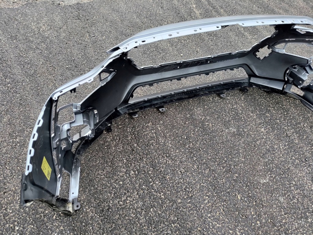 Передній бампер перед subaru crosstrek 2022 -57704fn200 Ціна