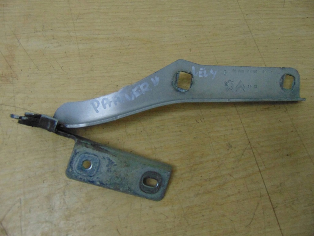 фото №1, Петля капот левый citroen berlingo 3 partner ezrc