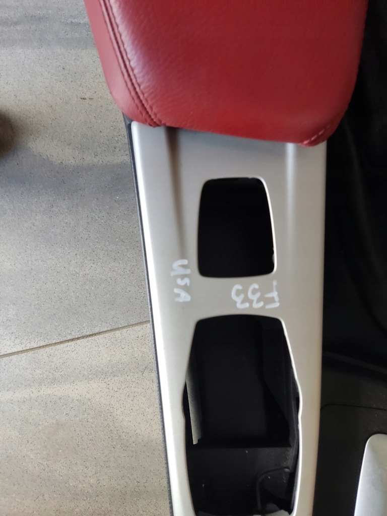 фото №7, Bmw f33 тунель підлокітник