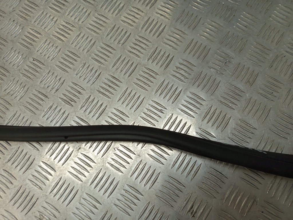 фото №9, Bmw x1 u11 прокладка дверь задних задняя 9451508