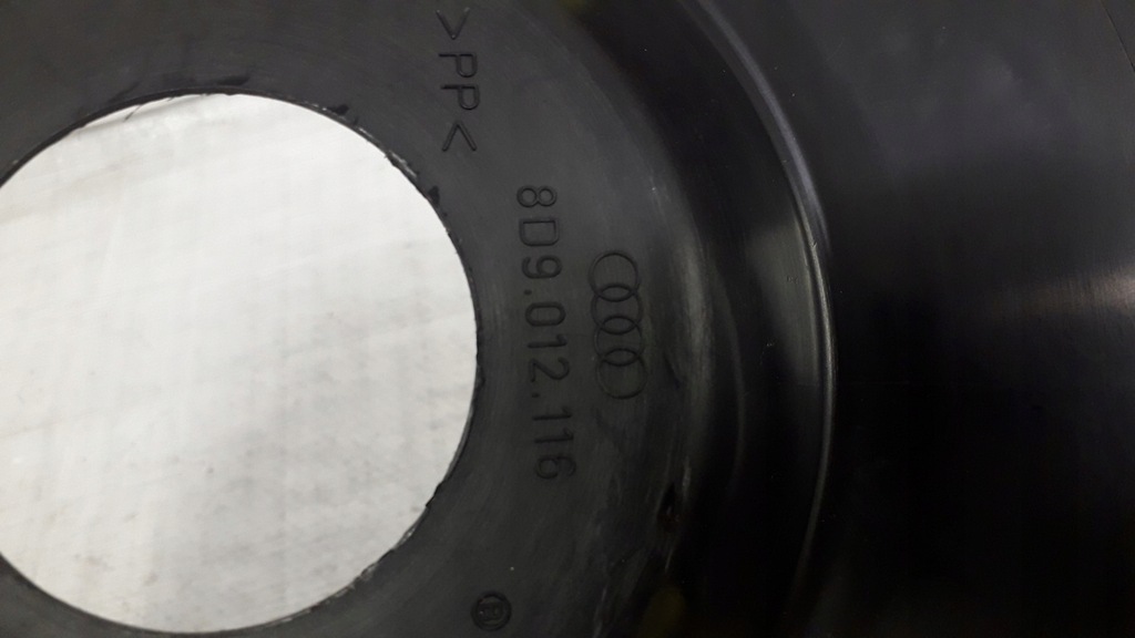 фото №13, Захист колеса запасного audi 8d9012116 8d9010140