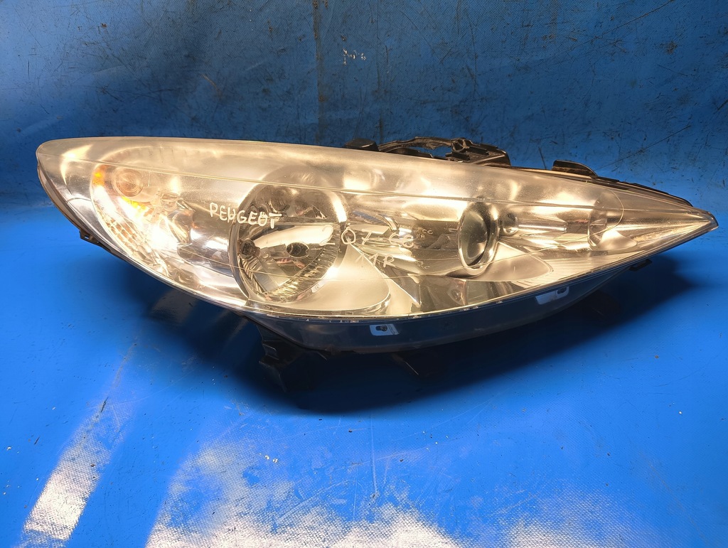 фото №1, Лампа права перед передня peugeot 207 cc