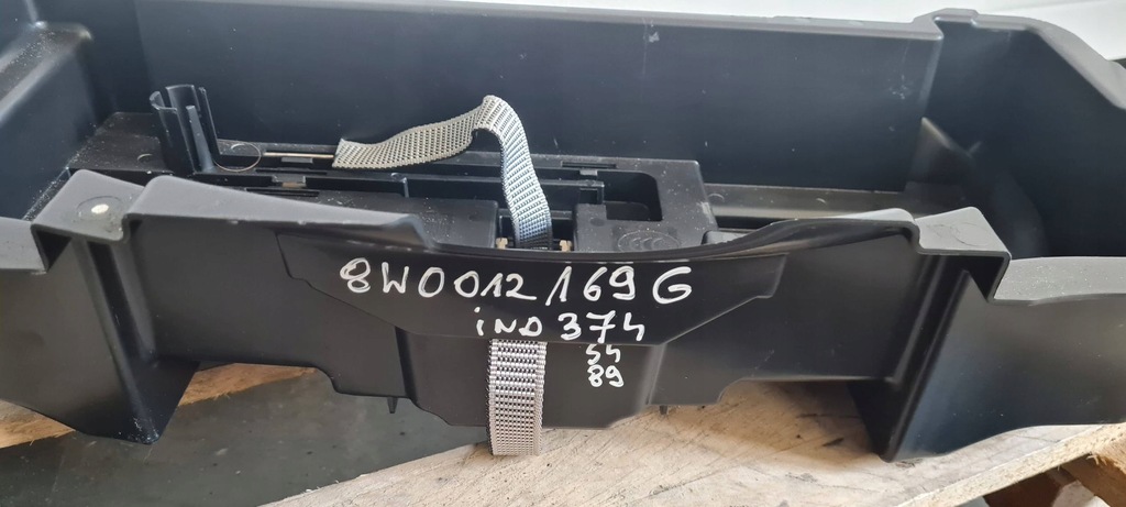 фото №7, S4 b9 8w a4 вкладыш защита коробка багажника sedan 8w0012169g