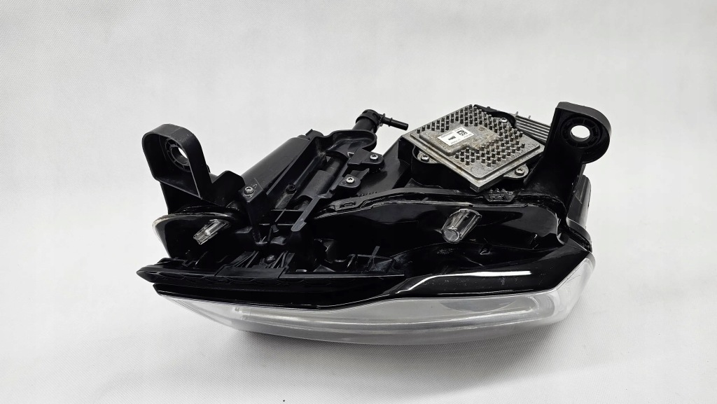 фото №15, Jeep grand cherokee wk2 lift лампа перед правая eu