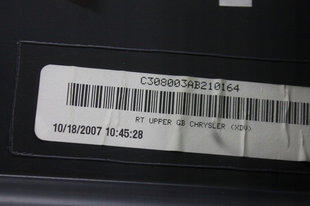 фото №4, Бардачок пассажира chryler town country 07-16