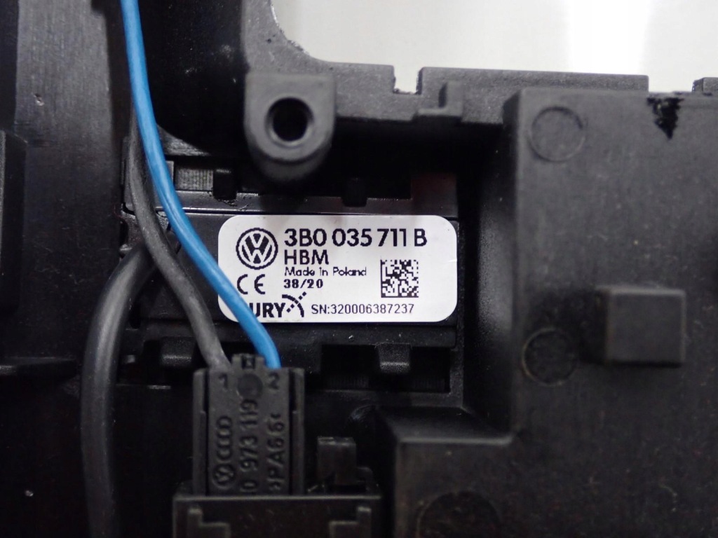 фото №4, Лампа салону кабіни оригінал 3b0035711b seat ibiza v 6f 20r