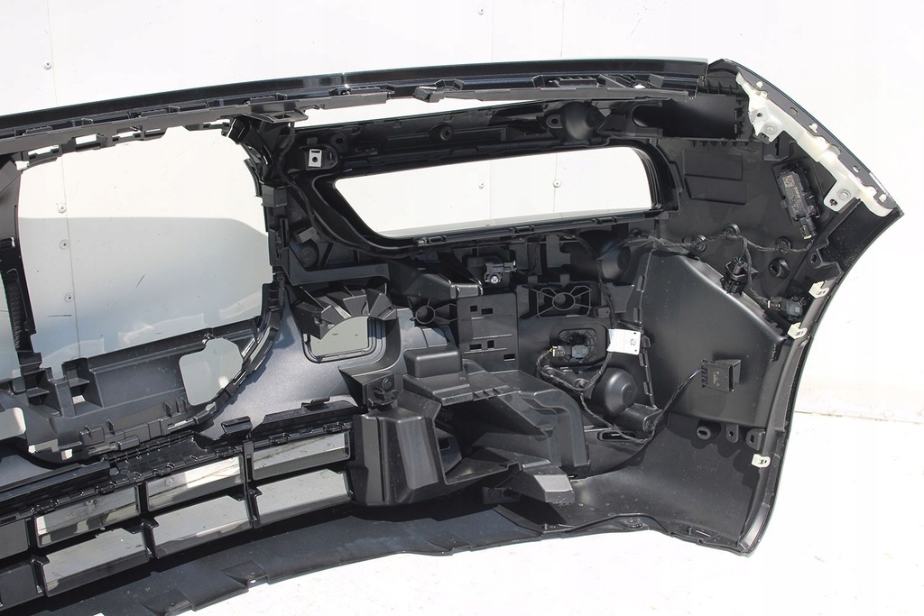 фото №11, Bmw 7 g70 бампер передний перед 475 black-sapphire