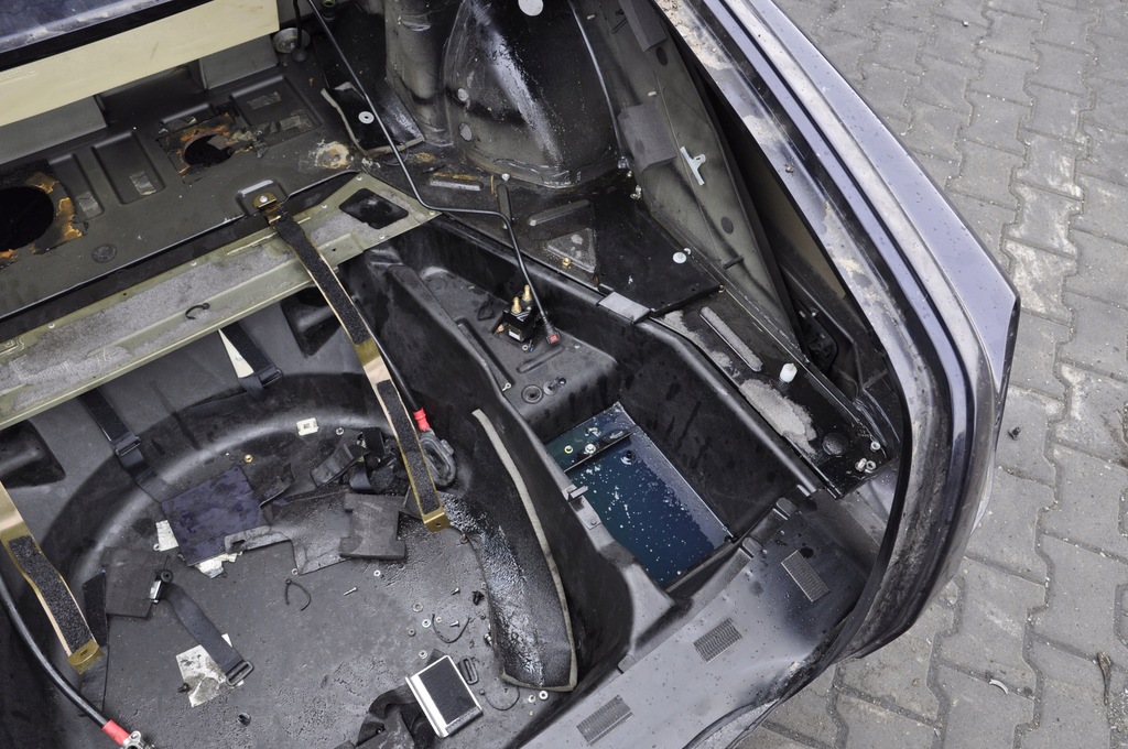 фото №6, Bentley arnage pas задний поддон крыло полный задняя