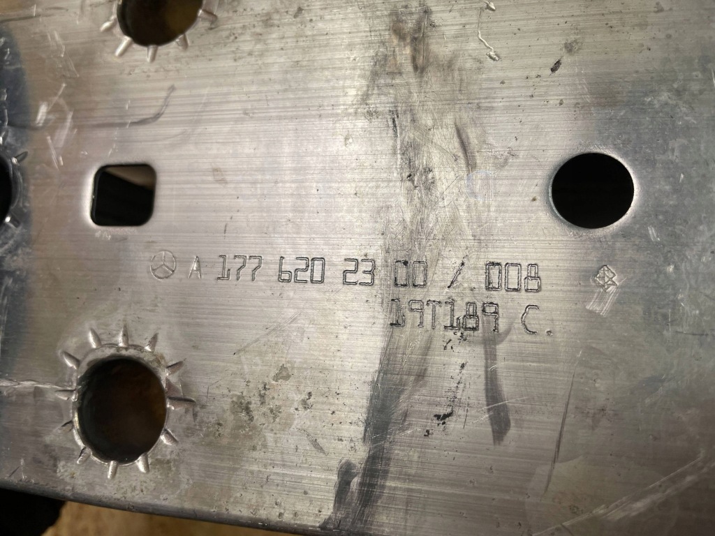 фото №9, Зона деформації кронштейн балка перед mercedes w177 w247 w118 a1776202300