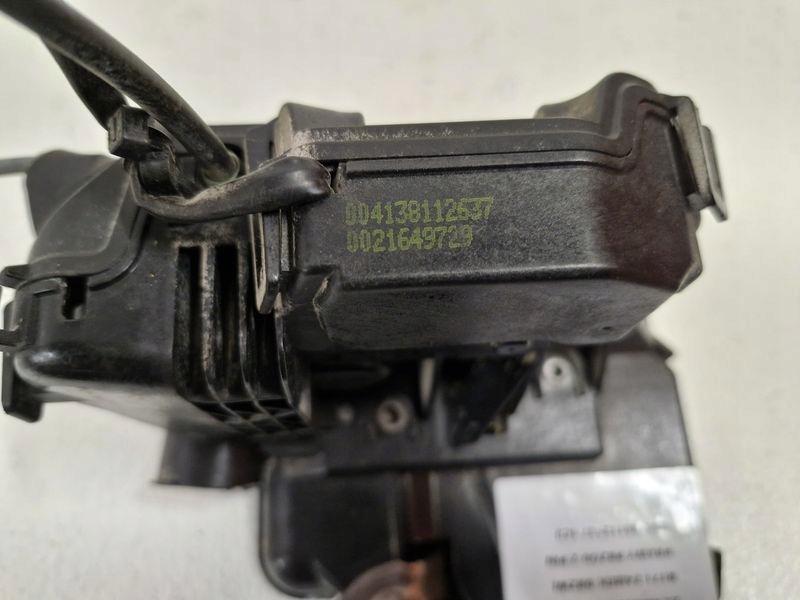 фото №5, Mercedes benz slk r171 замок дверь правый перед 2 pin 004138112637