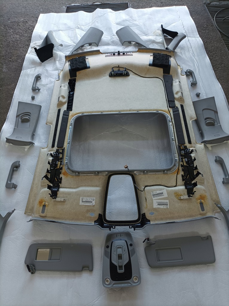 фото №8, Audi a4 b9 потолок