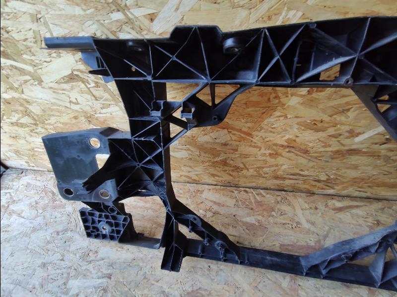 Ремень передний усилитель передний renault megane 3 752100004r с Разборки