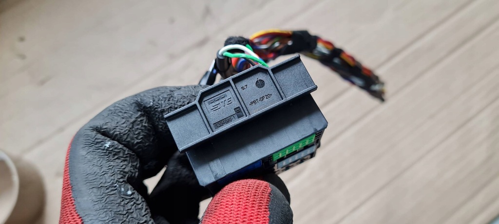 фото №9, S3 8y a3 lift штекер колодка радио 8x0035444 q5 q3 a6 a4 b9 q3 q7 4m