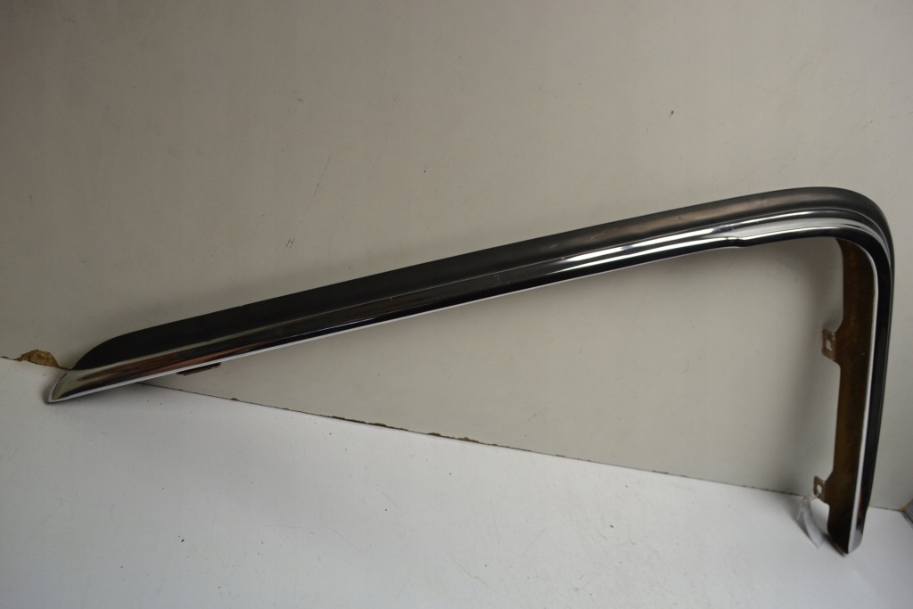 Mercedes w116 wąs уголок бампера левый задний Киев