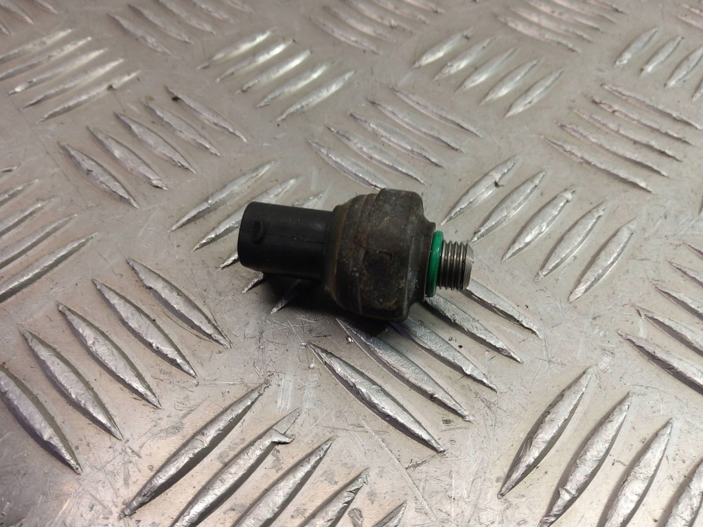 фото №6, Bmw 3 e90 e91 2006 датчик тиску кондиціонера a/c