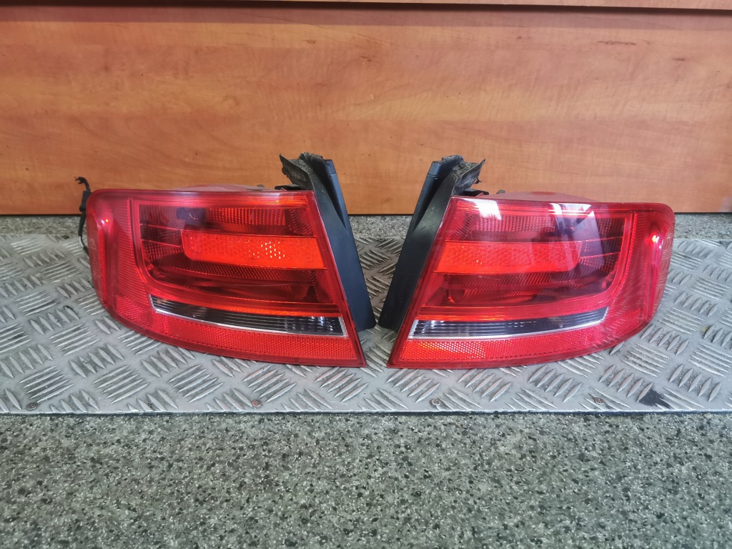 фото №1, Лампа лівий правий задня audi a4 b8 seadan