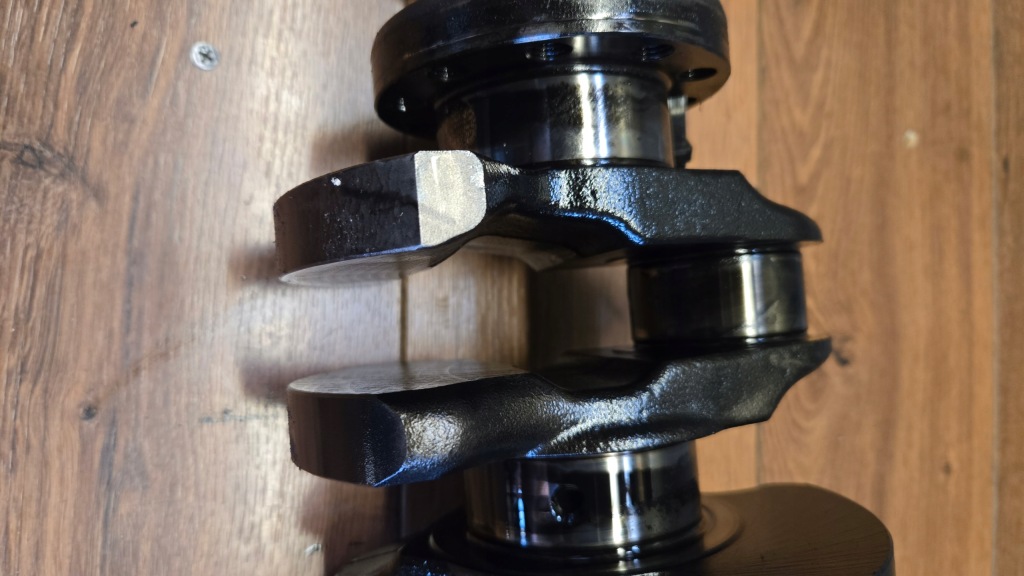 Volvo s60 v60 2.4 d5 wał колінчастий 93.2 d5244t15 Зі Шроту