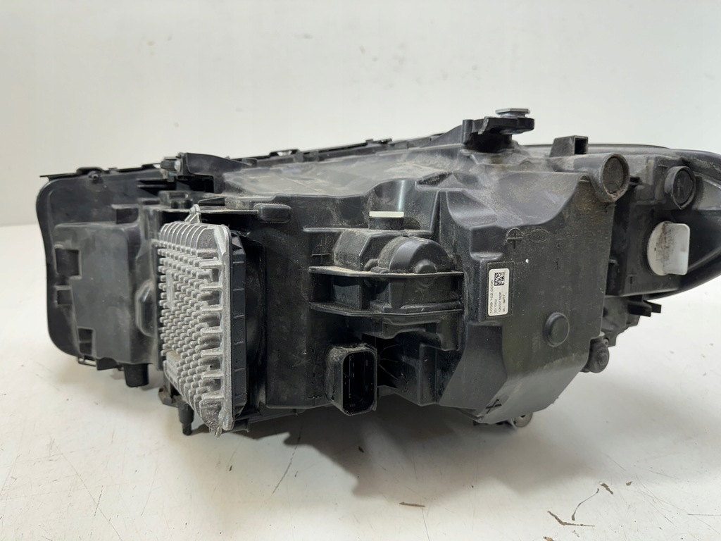 фото №10, Лампа правая перед bmw 5 g30 g31 full led комплектная idealna 7439200-01