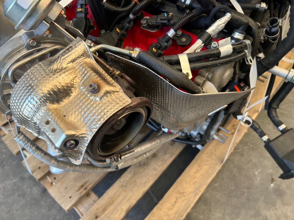 фото №7, Ferrari f8 двигун двигун kompletny двигун v8 двигун з номером f154cg