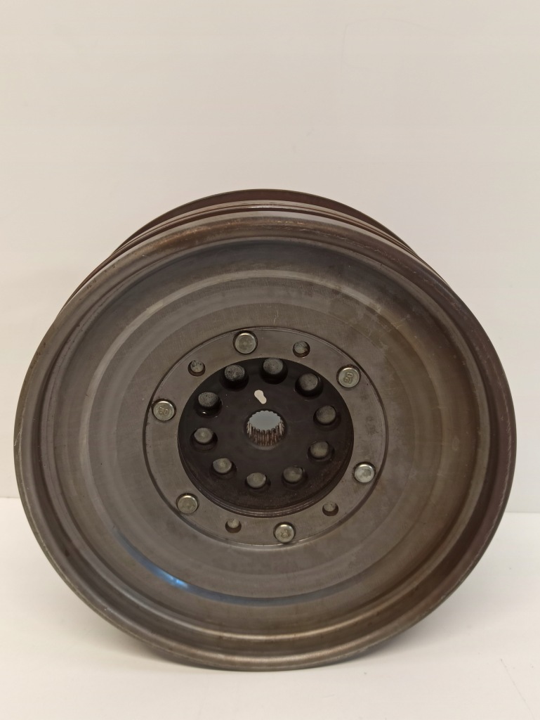 фото №1, Audi a4 b9 a5 8w колесо двухмассовый 0ck105317as