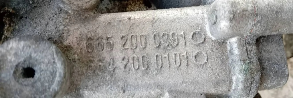 Ssangyong rexton 2014 насоса води Київ