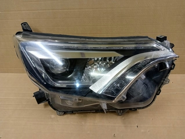 фото №1, Лампа правая правый full led toyota rav4 rav-4 iv lift 16-