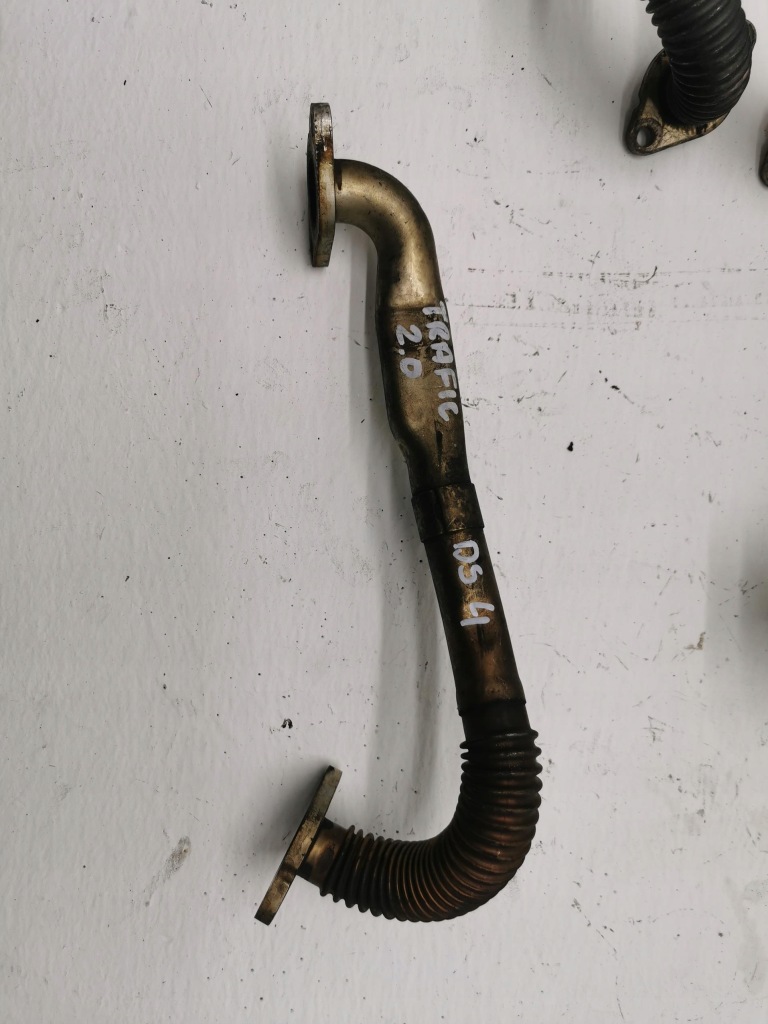 Купити Трубка egr renault trafic ii 2.0 dci 8200940347