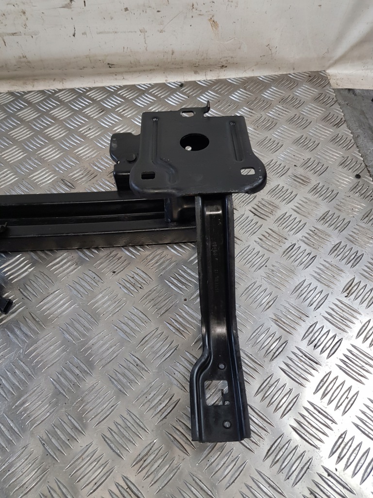 Купить Балка бампера перед peugeot 301 рестайлинг  sedan 18r-