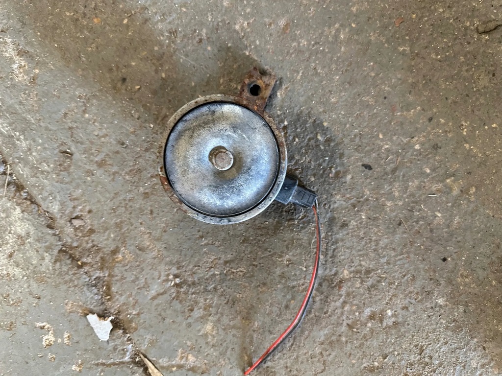 фото №1, Hyundai i20 ii 14-18 клаксон alarm