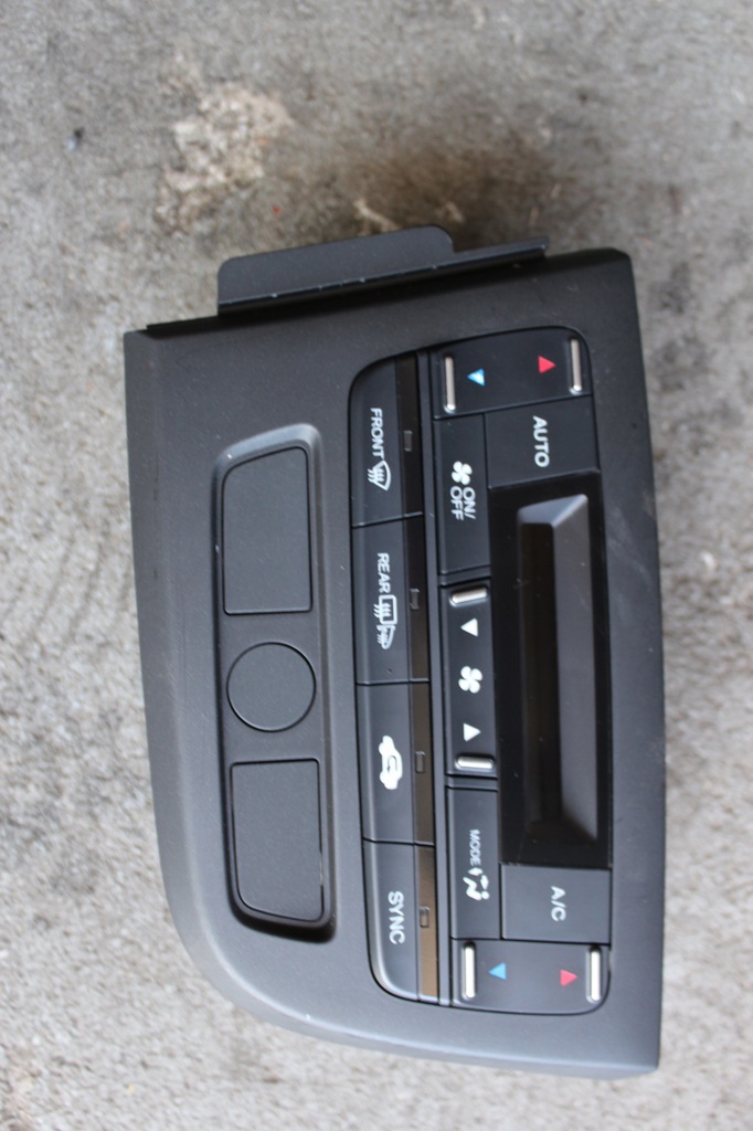 фото №1, Honda civic ix 12-.. панель управление вентиляция europa