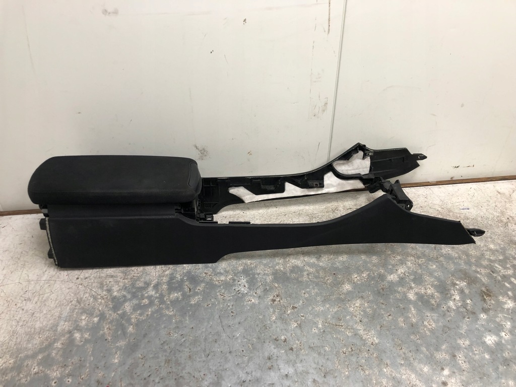 фото №8, Туннель средний подлокотник lexus is220 58911-53130