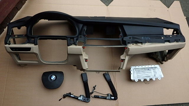 фото №1, Bmw f07 приборная панель консоль подушка безопасности подушки безопасности проекционный дисплей