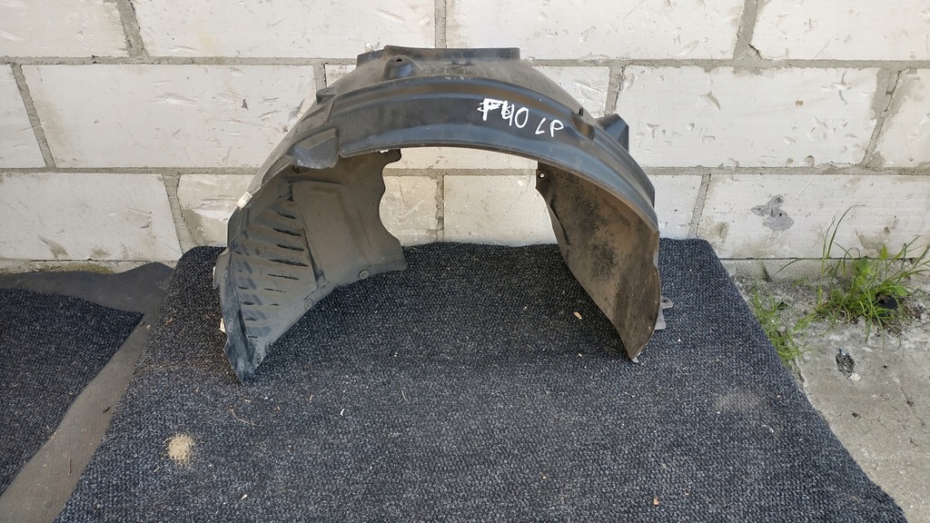 фото №1, Bmw 1 f40 подкрылок левая передние 7436623