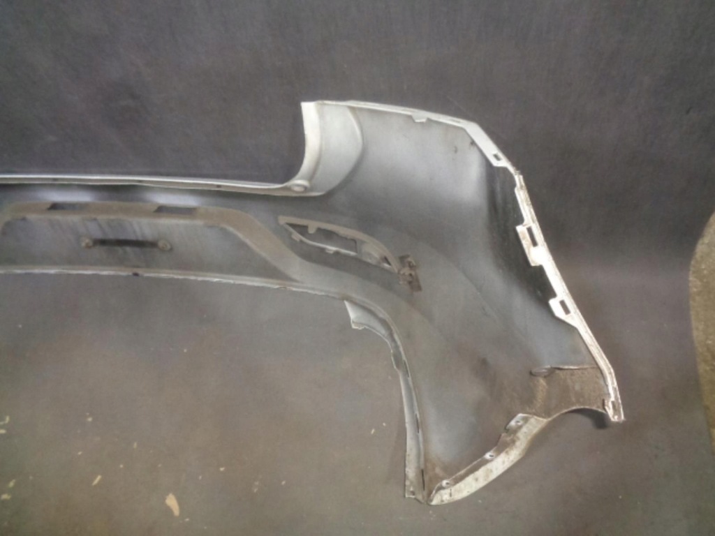 Volvo v40 ii 12- бампер задний  задний задний oryg Недорого