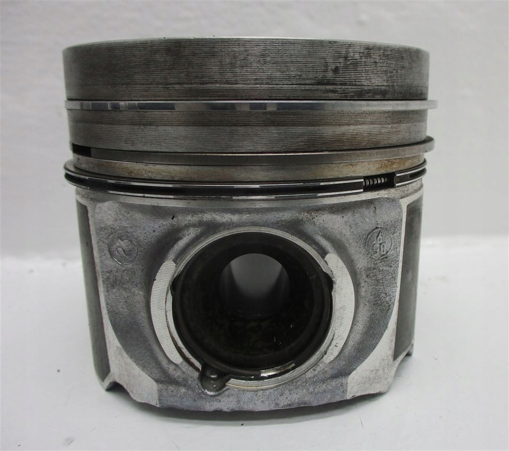 фото №6, Поршень mahle audi q7 4l 6.0 tdi v12 ccga 05a 83l98