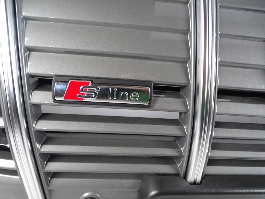 фото №6, Бампер перед передній audi e-tron 4ke s-line