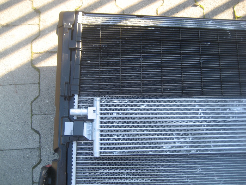 Bmw g20 g21 g22 g23 330i бензин радіатор води вентилятор америка Зі Шроту