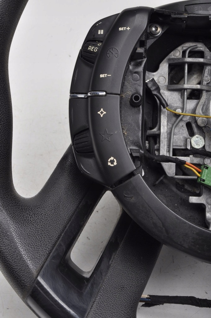 фото №10, Citroen c4 picasso i воздуховод пластиковая