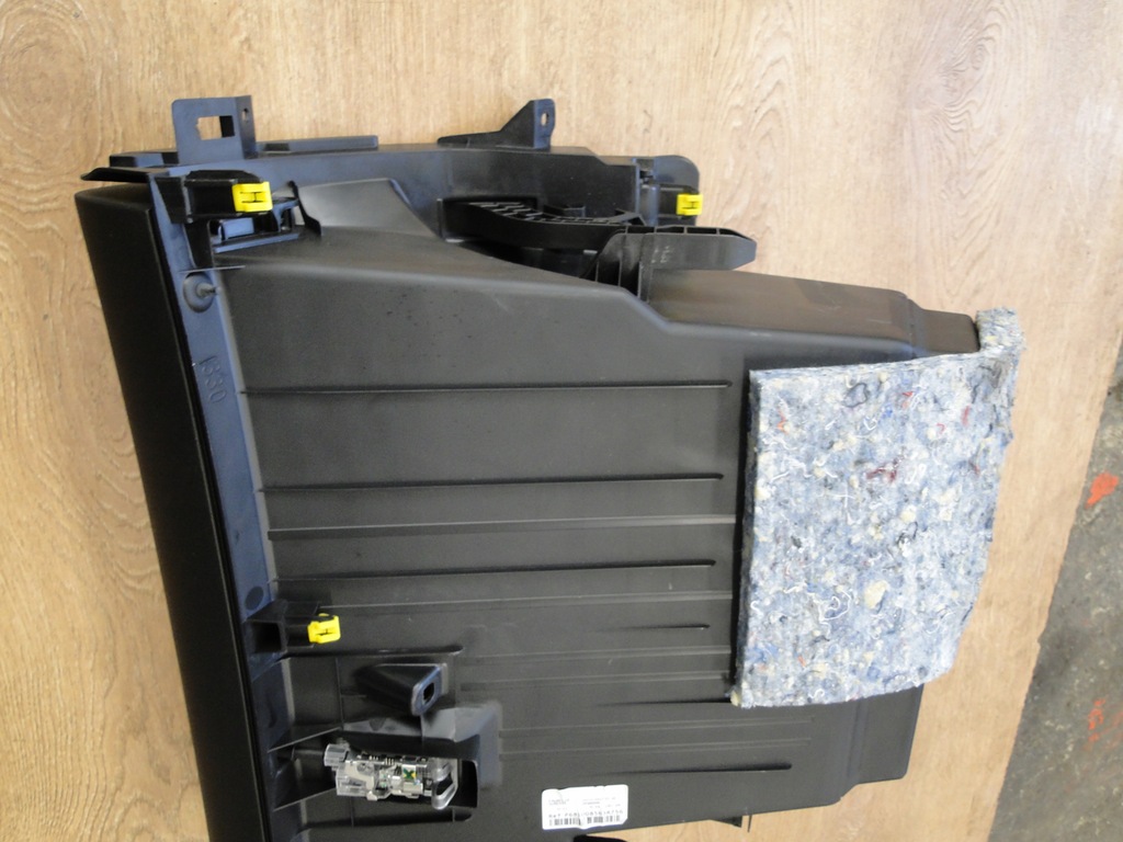 фото №7, Бардачок пасажира renault megane iv 4