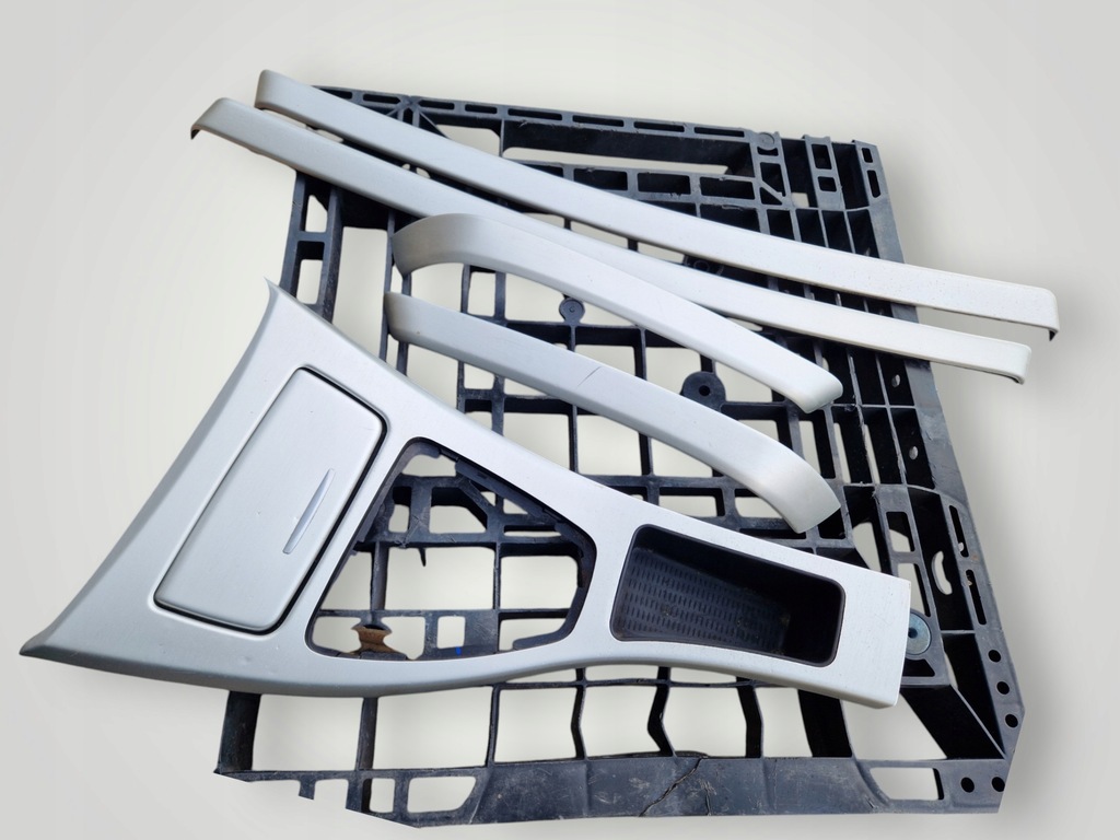 фото №13, Bmw 3 e90 e91 e92 e93 впуск решітка повітря молдинг dekor панелі тунель двері