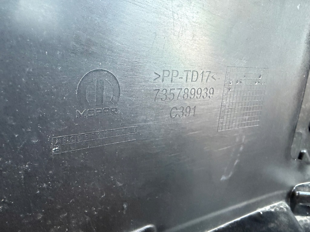 фото №12, Бампер перед задня комплект 735786426 735789939 fiat 600 600e abarth 24-