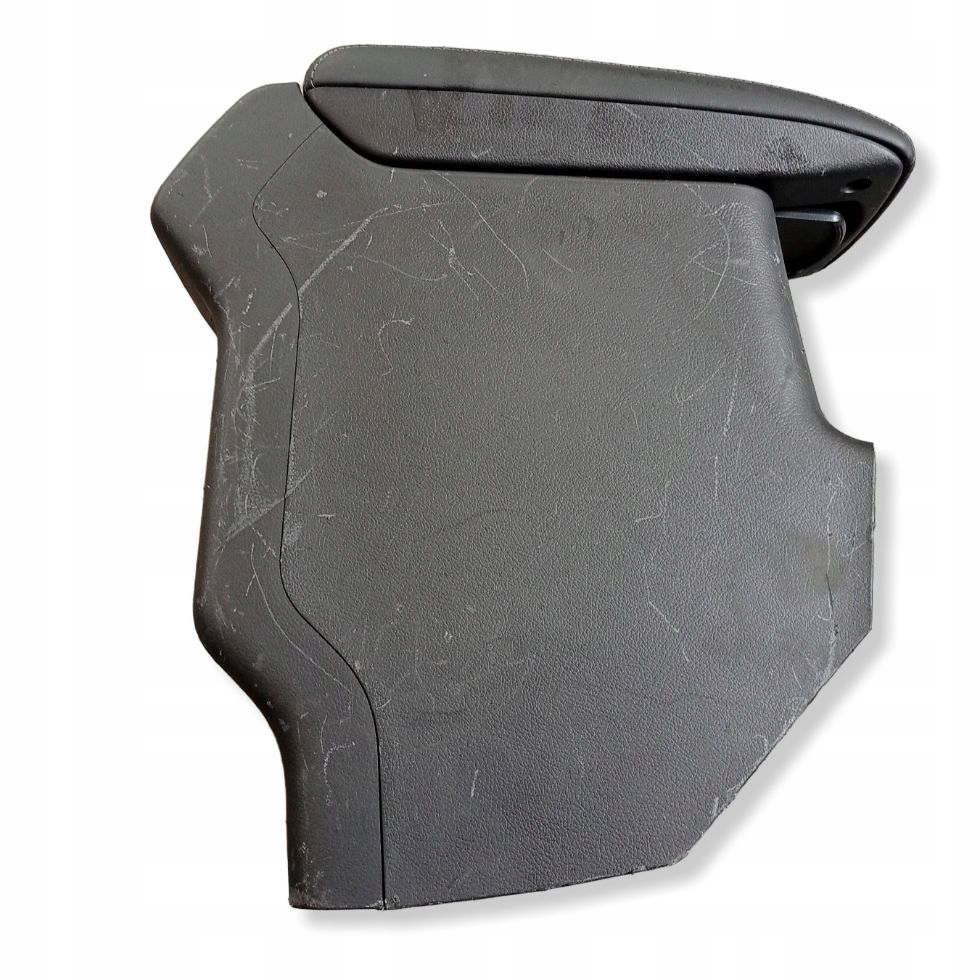 Подлокотник mitsubishi outlander 3 2.0 16v 4wd 150km 8011c297 Киев